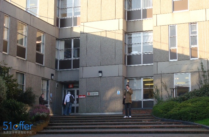 布里斯托大学商学院