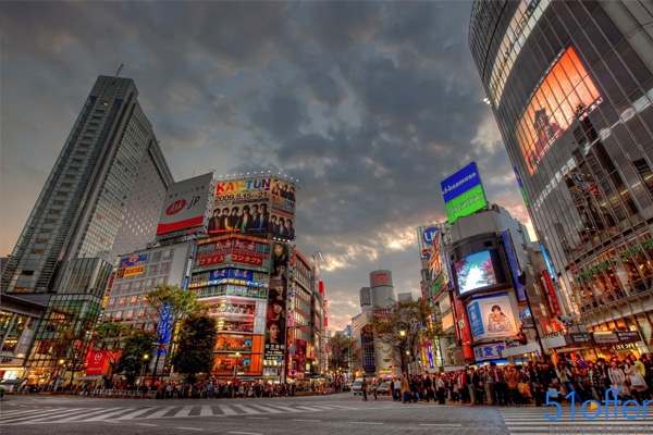 日本都道府县人口_安倍迎风大嚼烤鱼为自民党议会选举造势