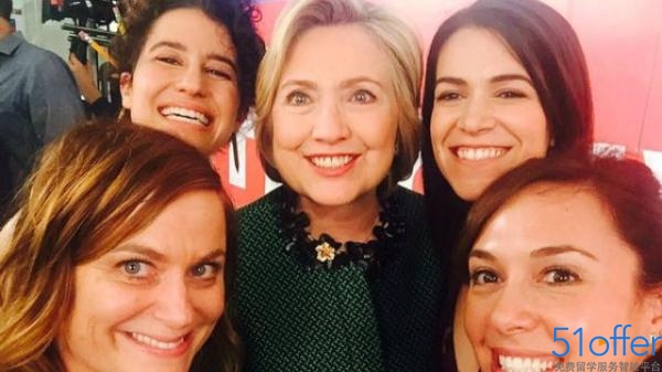 希拉里克林顿客串《大城小妞》第三季