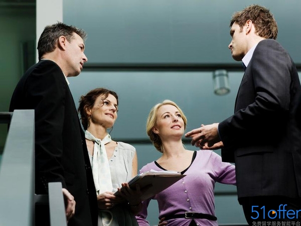 加拿大鼓励聘用留学生