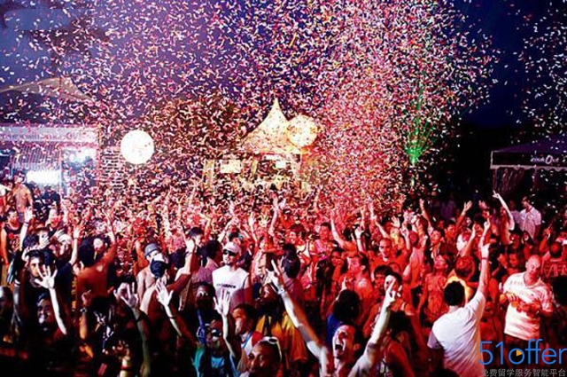 感受澳大利亚激情飞扬的圣诞节习俗