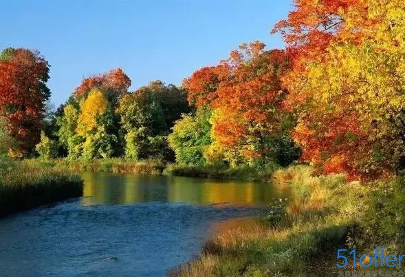 加拿大秋季赏枫最佳时间及旅游攻略