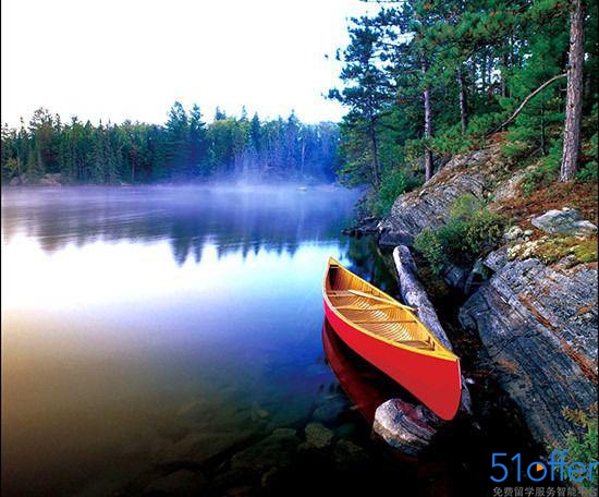 加拿大秋季赏枫最佳时间及旅游攻略