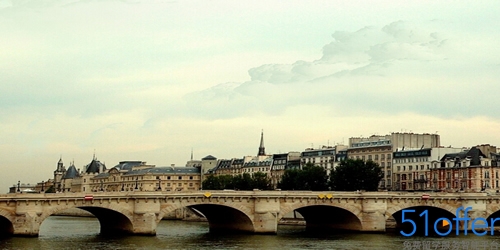 申请法国留学需要满足什么样的条件