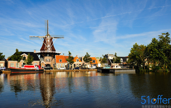 荷兰语言学校课程设置