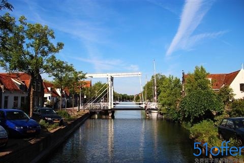 如何根据高考成绩申请去荷兰留学