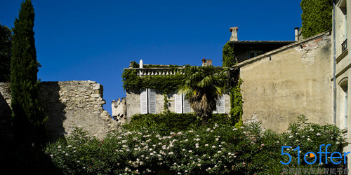 法国留学公立大学哪些专业受关注